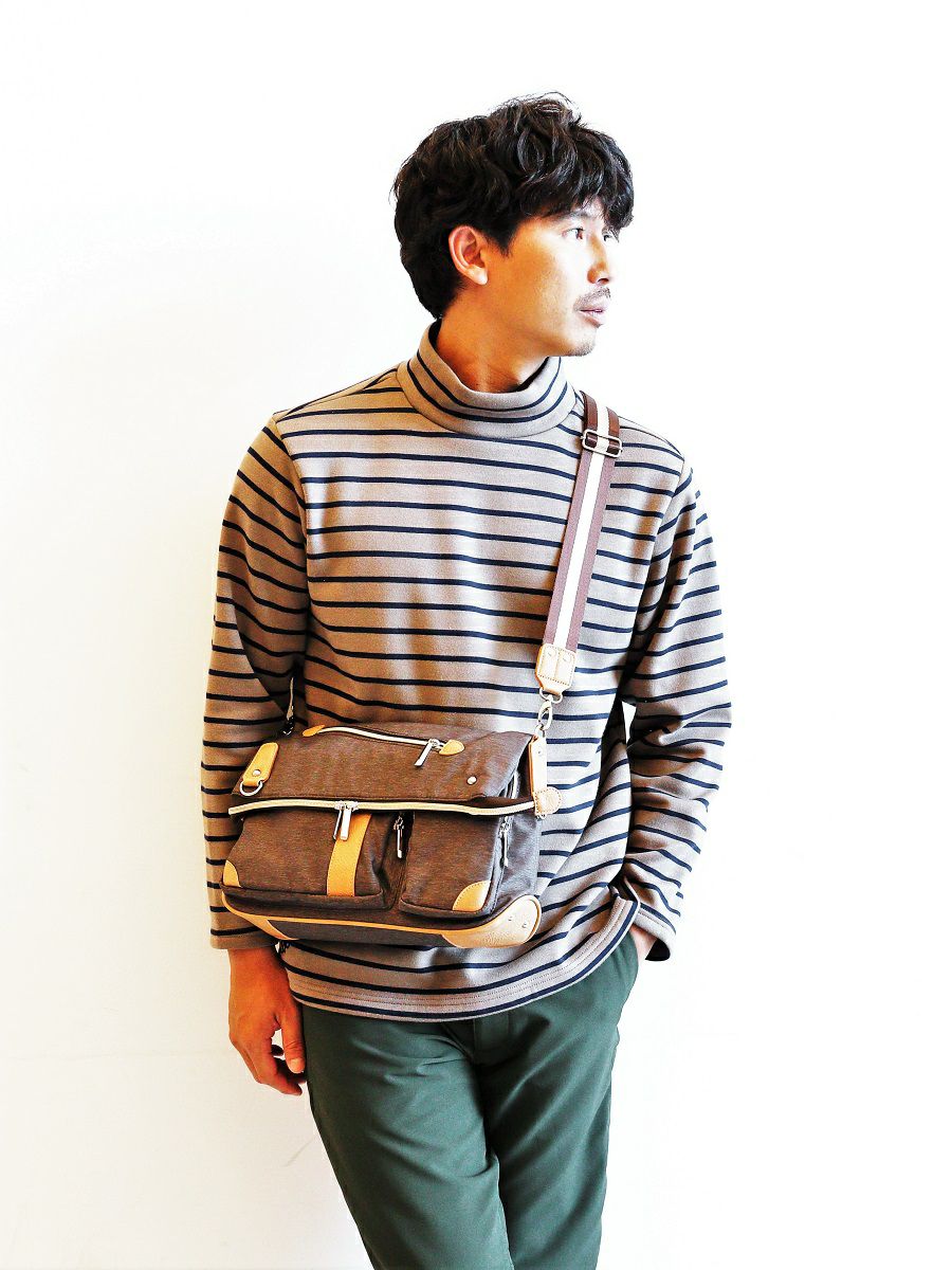 2WAY仕様／A4サイズ対応】2WAYショルダーバッグ(大) | INSPIRE ONLINE SHOP