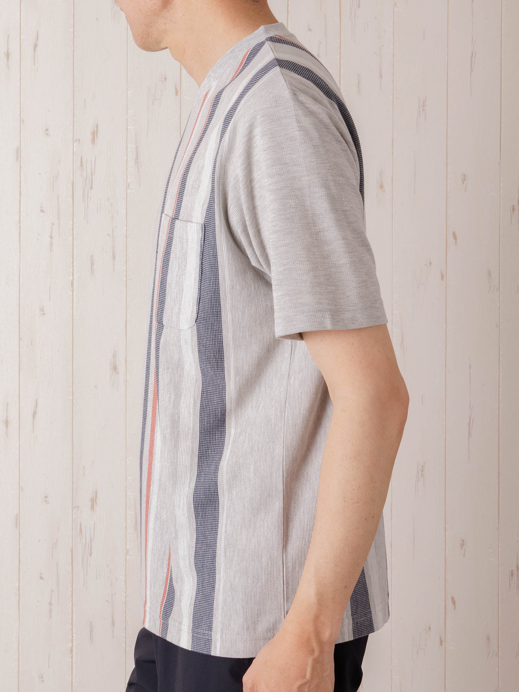 タックストライプVネックTシャツ | INSPIRE ONLINE SHOP