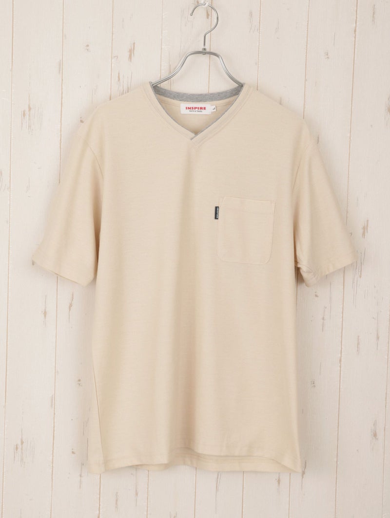 カットサテンレイヤードVネックTシャツ