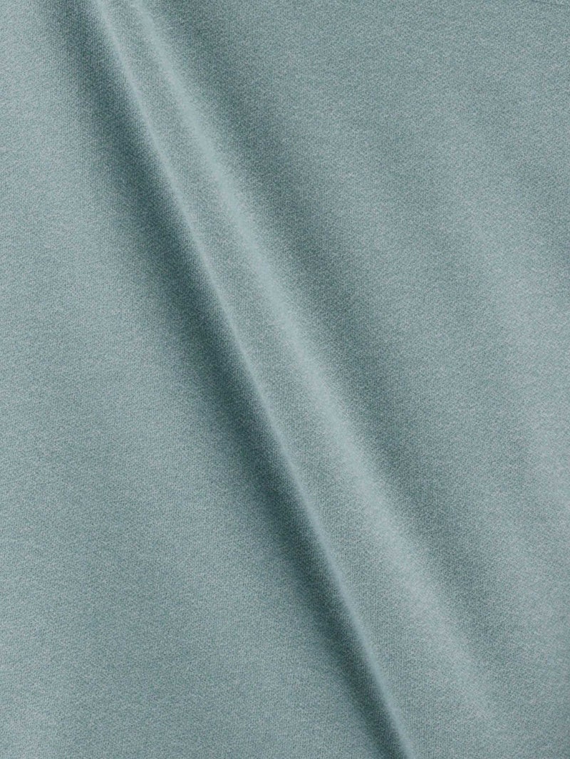 カットサテンレイヤードVネックTシャツ