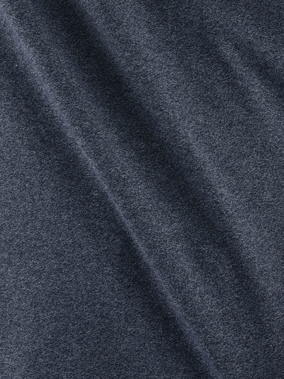 カットサテンレイヤードVネックTシャツ